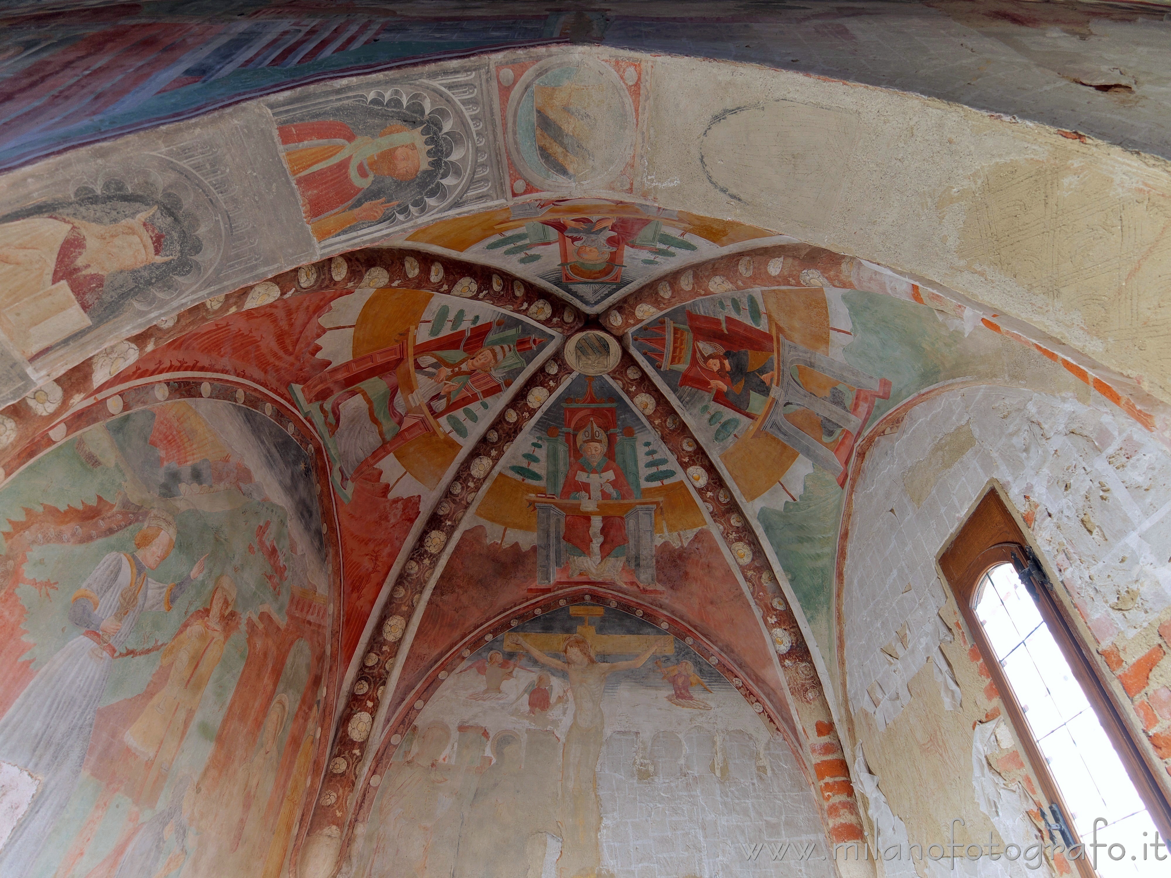Settimo Milanese (Milan, Italy) - Ceiling of the apse of the Oratory of St. John the Baptist